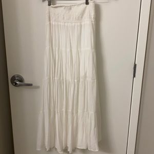 White maxi skirt